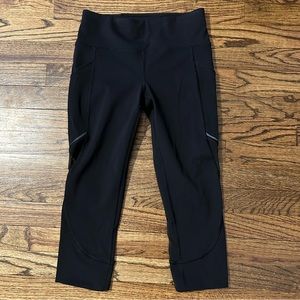 Lululemon Mesh Crop Leggings Size 4 Black